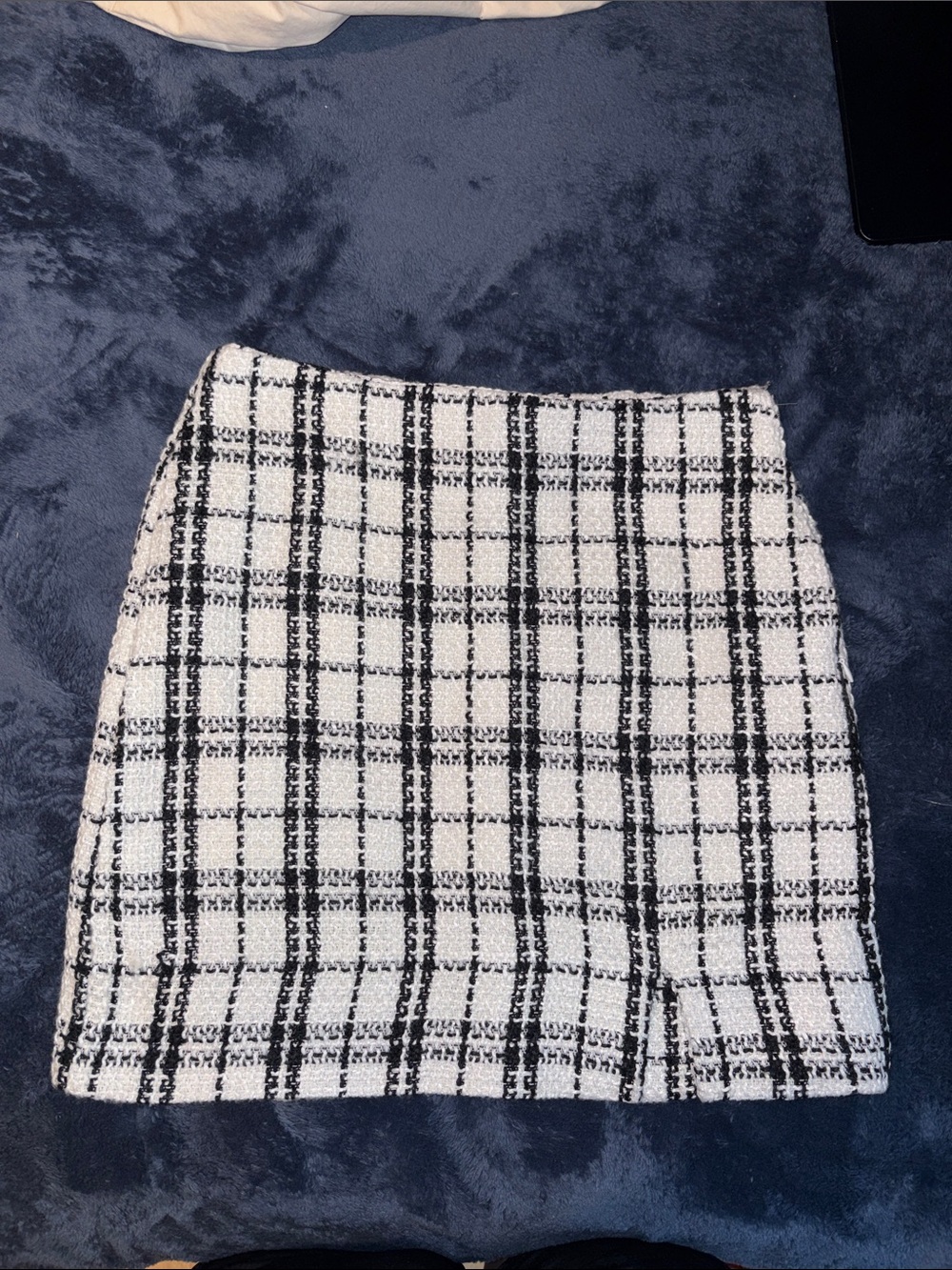 Francesca's Collections Black & White Plaid Tweed Mini Skirt - Picture 1 of 2
